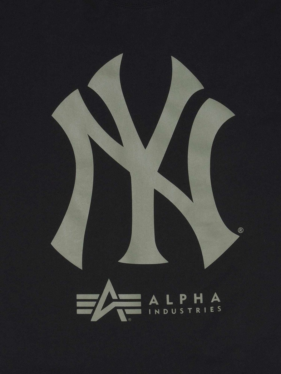 Mlb Alpha Industries Mlb X Alpha X New Era - Hoodies, Tees, & Shorts | New York Yankees X Alpha X New Era T-Shirt Black